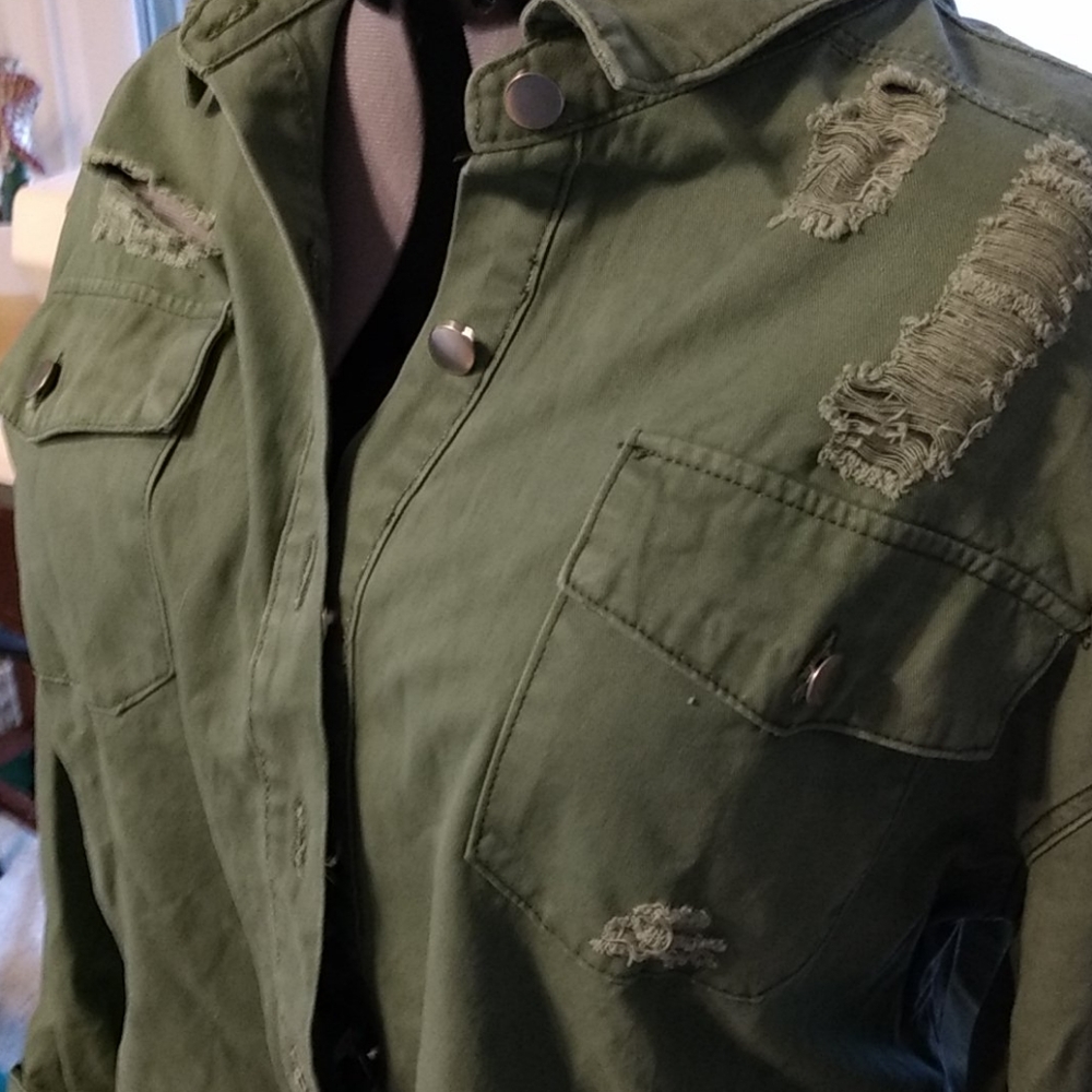 Army green jacket - Picture 2 of 4